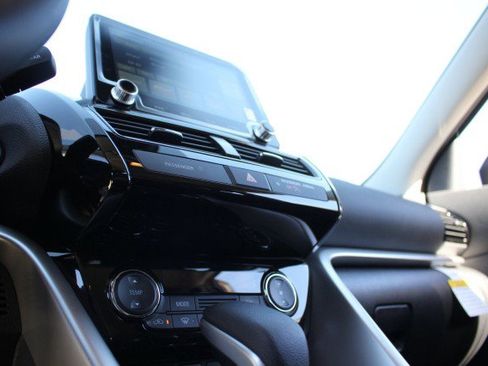 New 2026 Mitsubishi Eclipse Cross ES image 12