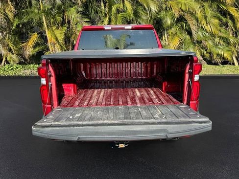 Used 2022 Chevrolet Silverado 1500 RST w/ Z71 Off-Road Package image 24