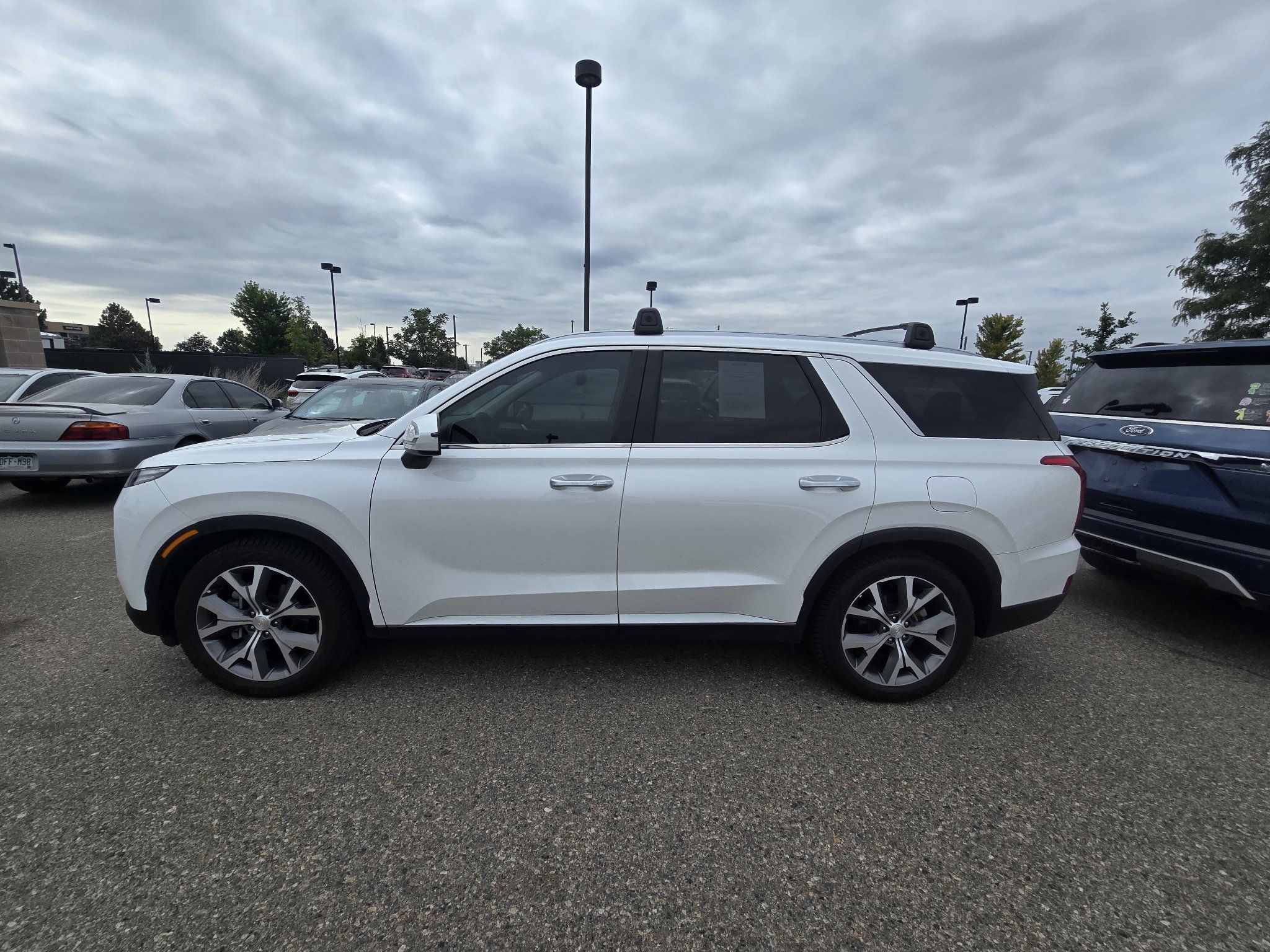 Used 2022 Hyundai Palisade SEL w/ Premium Package AWD/4WD image 13