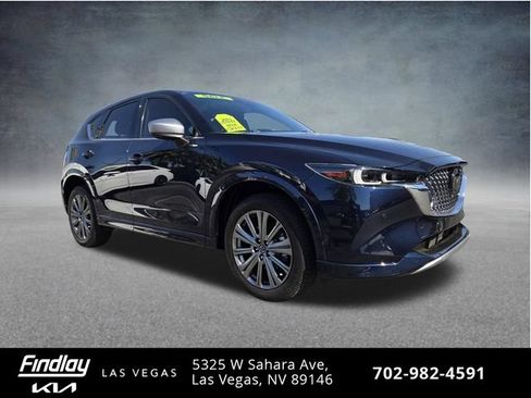 Used 2024 MAZDA CX-5 Signature AWD/4WD image 3