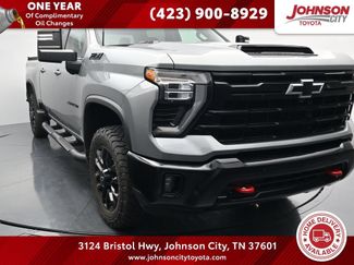 Used 2025 Chevrolet Silverado 2500 LT w/ Trail Boss Package AWD/4WD video 1