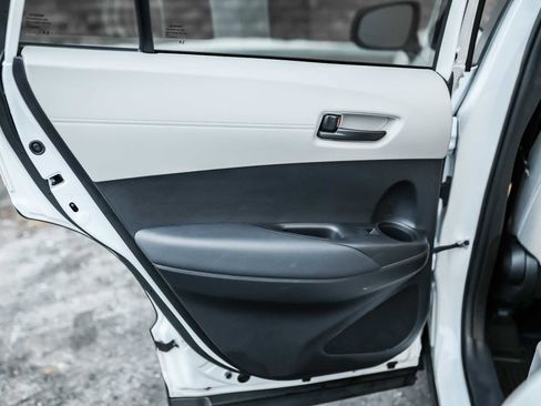 Certified 2023 Toyota Corolla Cross L image 20