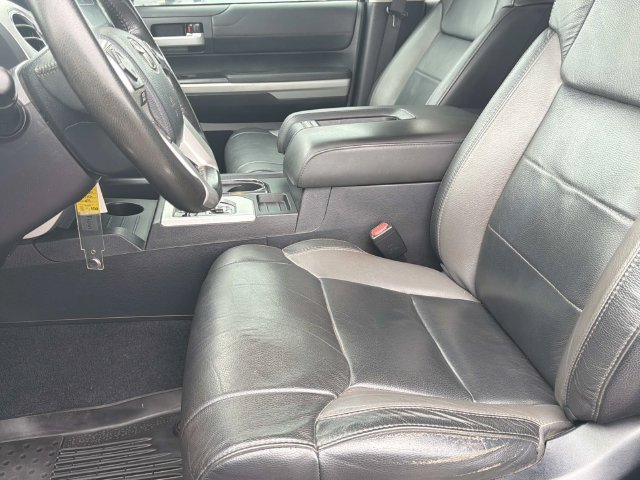 Used 2018 Toyota Tundra Limited w/ TRD Off Road Package AWD/4WD image 16