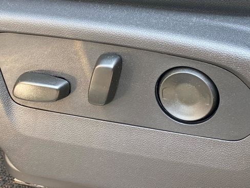 New 2026 Chevrolet Silverado 1500 High Country w/ Midnight Edition AWD/4WD image 15