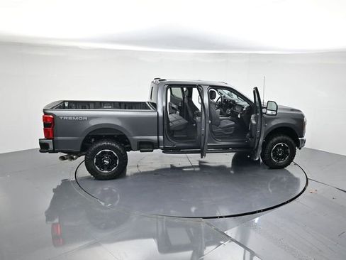 New 2026 Ford F250 Lariat w/ Tremor Off-Road Package image 43