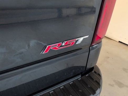 Used 2023 Chevrolet Silverado 1500 RST w/ Z71 Off-Road Package image 32