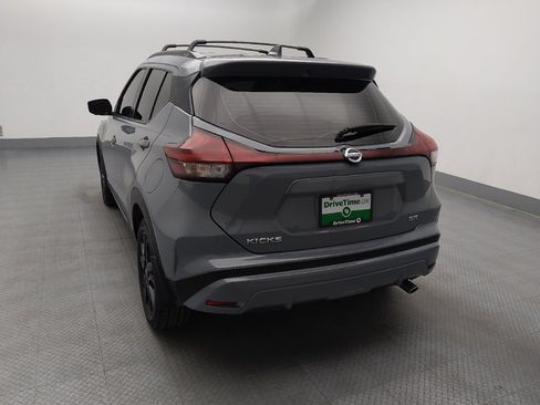 Used 2021 Nissan Kicks SR w/ Interior Electronics Package FWD image 6
