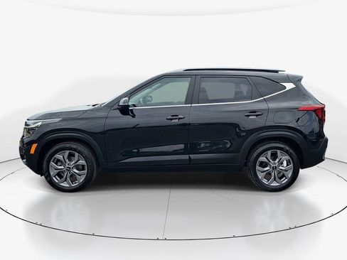 Used 2024 Kia Seltos S FWD image 10