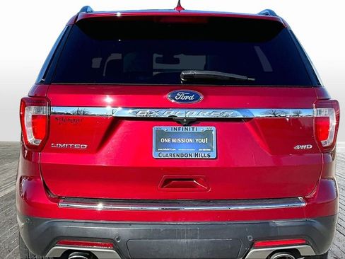 Used 2018 Ford Explorer Limited w/ Equipment Group 301A image 7