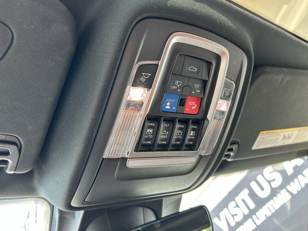 Used 2021 RAM 1500 Limited AWD/4WD image 29
