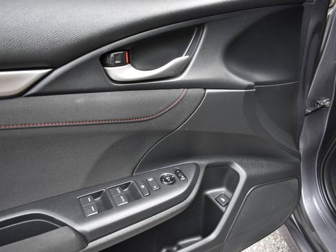 Used 2018 Honda Civic Si image 17