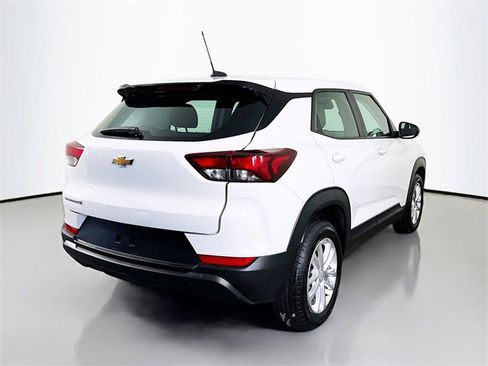 Used 2024 Chevrolet TrailBlazer LS image 8
