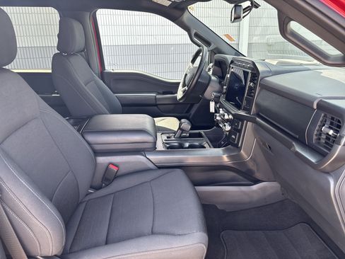 Used 2024 Ford F150 XLT w/ XLT Black Appearance Package AWD/4WD image 7