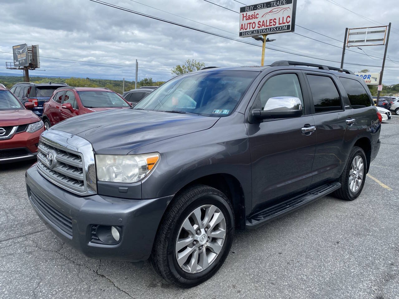 Used 2011 Toyota Sequoia Limited AWD/4WD image 1