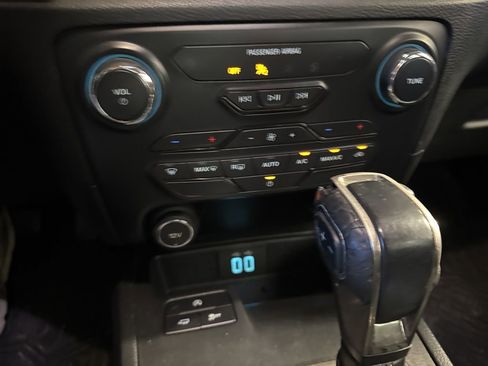 Used 2020 Ford Ranger XLT image 31