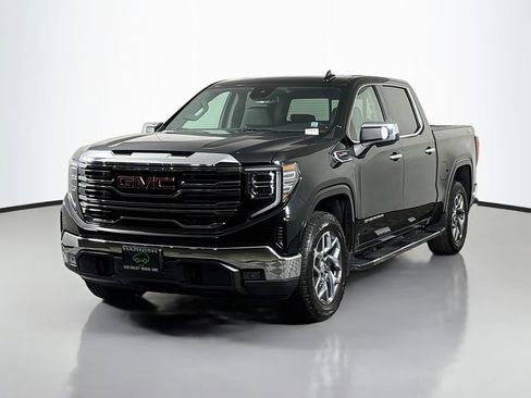 Certified 2023 GMC Sierra 1500 SLT w/ SLT Premium Package AWD/4WD image 3