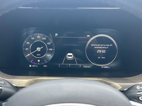 Used 2023 Kia Sorento SX Prestige image 14