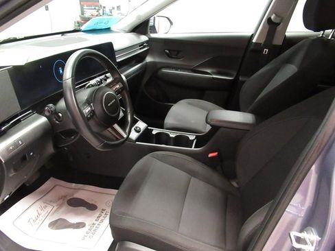Used 2024 Hyundai Kona SEL FWD image 16