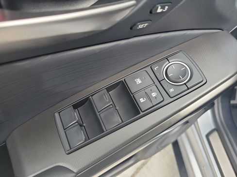 Used 2023 Lexus IS 350 F Sport w/ Memory Package RWD image 21