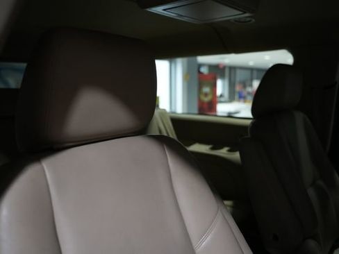 Used 2012 GMC Yukon XL Denali image 21