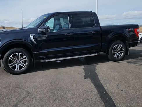 Used 2022 Ford F150 Lariat image 2