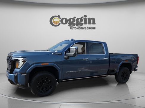 New 2026 GMC Sierra 2500 Denali Ultimate w/ Max Trailering Package AWD/4WD image 1