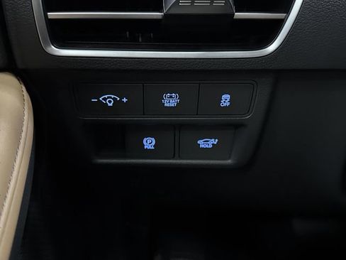 Used 2025 Hyundai Sonata Limited image 26