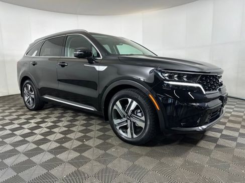 Used 2023 Kia Sorento SX Prestige image 2