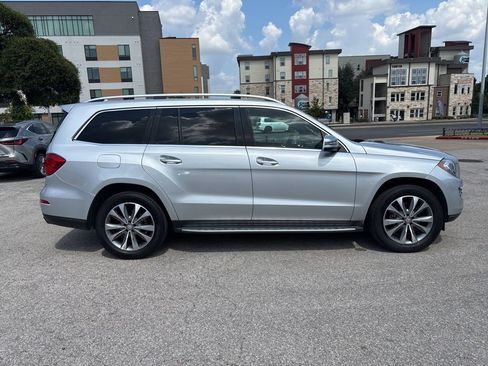 Used 2016 Mercedes-Benz GL 450 4MATIC image 6