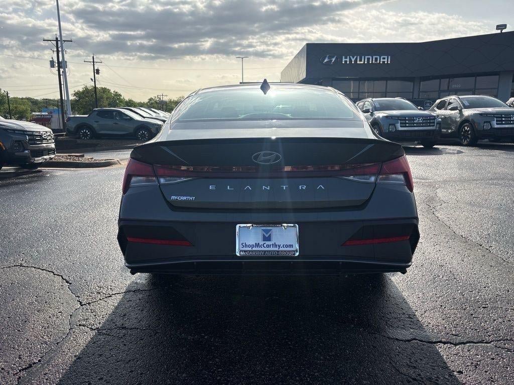 New 2026 Hyundai Elantra Sport FWD image 44