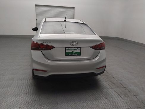 Used 2020 Hyundai Accent SE FWD image 6
