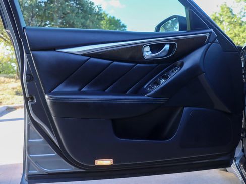 Used 2018 INFINITI Q50 Luxe RWD image 13