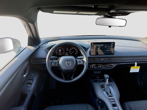 New 2026 Honda HR-V Sport image 17