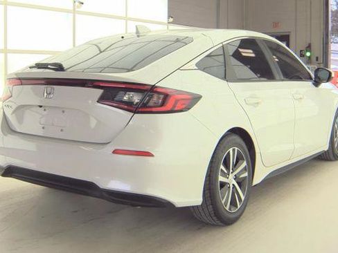 Used 2024 Honda Civic LX image 2