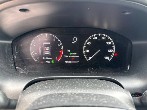 Used 2025 Honda HR-V Sport image 11