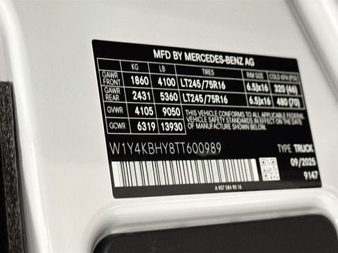 Used 2026 Mercedes-Benz Sprinter 2500 image 30