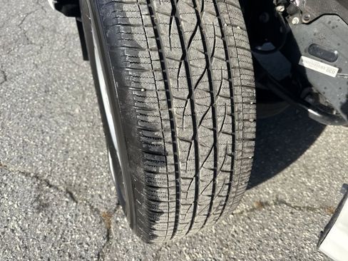 Used 2024 Toyota Tacoma SR image 25