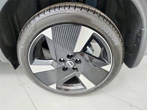 New 2026 Nissan Kicks SR image 39