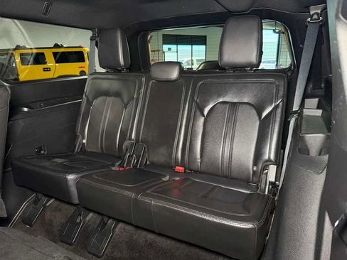 Used 2018 Ford Expedition Max Limited w/ Equipment Group 301A AWD/4WD image 19