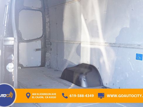 Used 2016 Mercedes-Benz Sprinter 3500 image 15