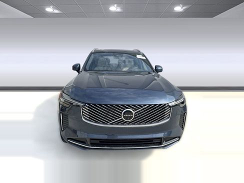 Used 2026 Volvo XC90 B6 Plus w/ Protection Package Premier AWD/4WD image 6