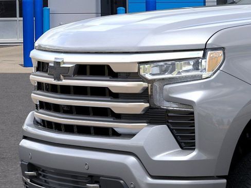 New 2026 Chevrolet Silverado 1500 High Country AWD/4WD image 14