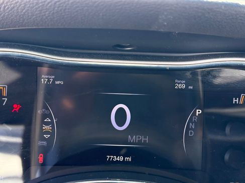 Used 2020 Jeep Grand Cherokee Laredo w/ 18" Wheel & 8.4" Radio Group image 16