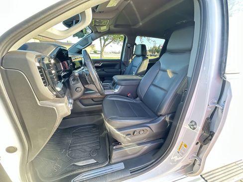 Certified 2024 GMC Sierra 1500 SLT w/ SLT Premium Plus Package AWD/4WD image 19