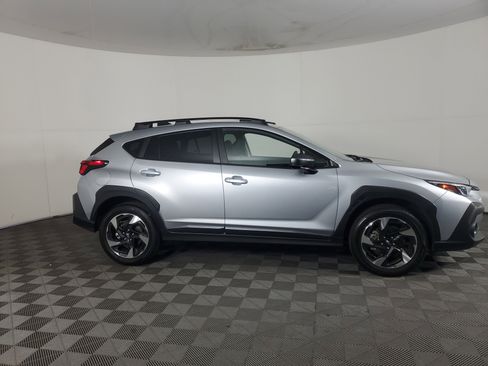 Used 2025 Subaru Crosstrek 2.5i Limited w/ Crosstrek Mirror Package image 3