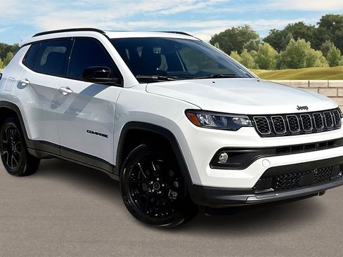 New 2025 Jeep Compass Latitude w/ Convenience Group image 2