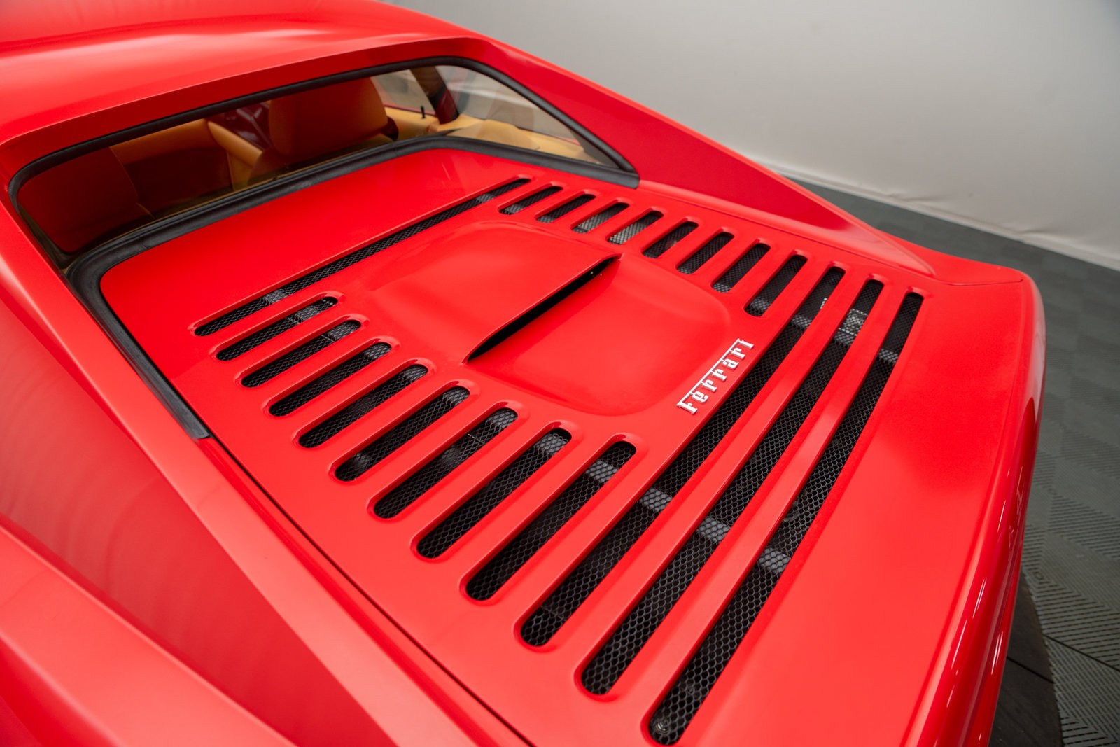 Used 1995 Ferrari F355 Berlinetta RWD image 39