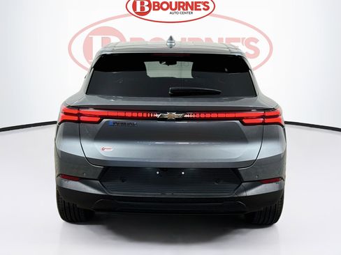 Used 2026 Chevrolet Equinox EV LT FWD image 7
