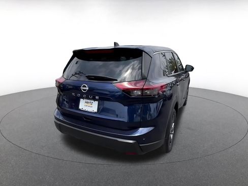 Used 2025 Nissan Rogue SV FWD image 15