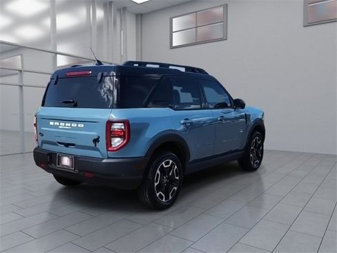 Used 2022 Ford Bronco Sport Outer Banks image 8